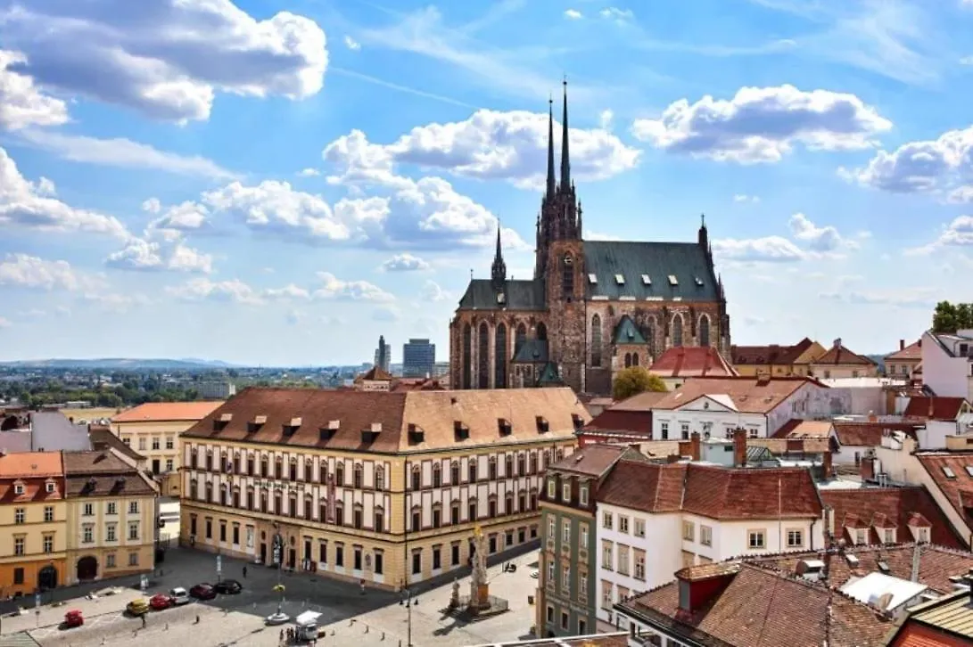 Apartment With Balcony Brno City Center